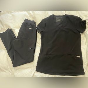 FIGS XXS Casma Scrub Top and XXS High Waisted Yola Scrub Pants